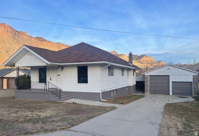 15 FABRIZIO ST, Helper, UT 84526