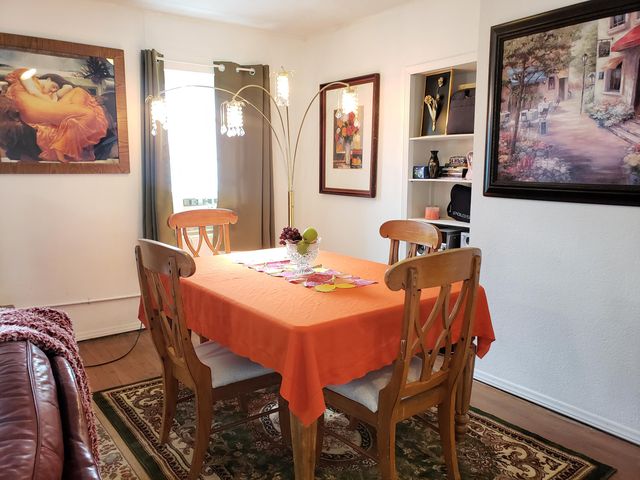 1108 E Cleveland Avenue, Monett, MO 65708