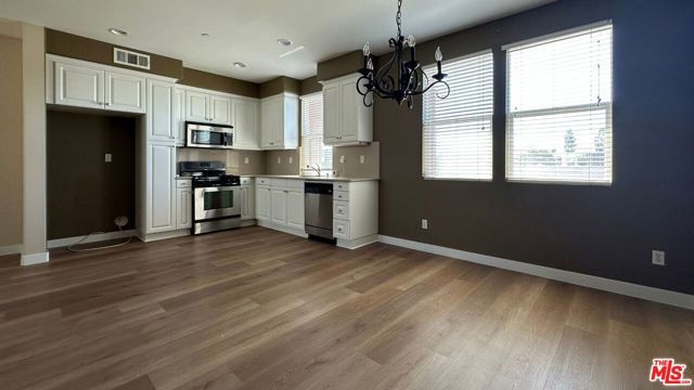 217 W Zinfandel Drive, Covina, CA 91723