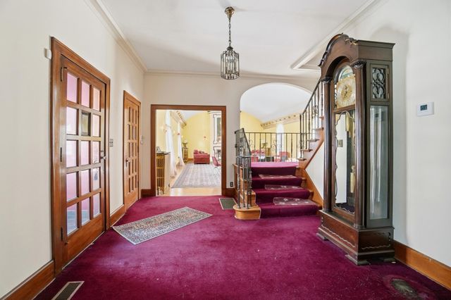 825 E Mccreight Avenue 825 E Mccreight Avenue, Springfield, OH 45503