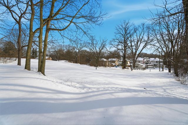 825 E Mccreight Avenue 825 E Mccreight Avenue, Springfield, OH 45503