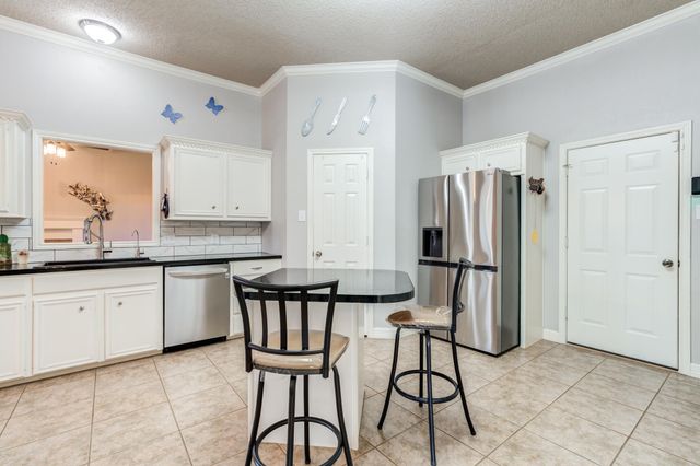 1004 Oshkosh Avenue, Lubbock, TX 79416