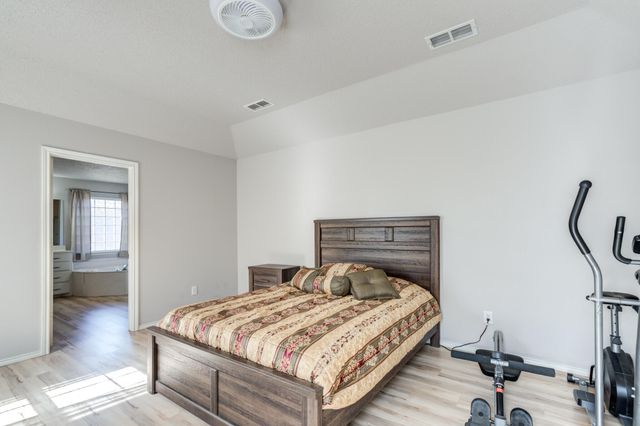 1004 Oshkosh Avenue, Lubbock, TX 79416