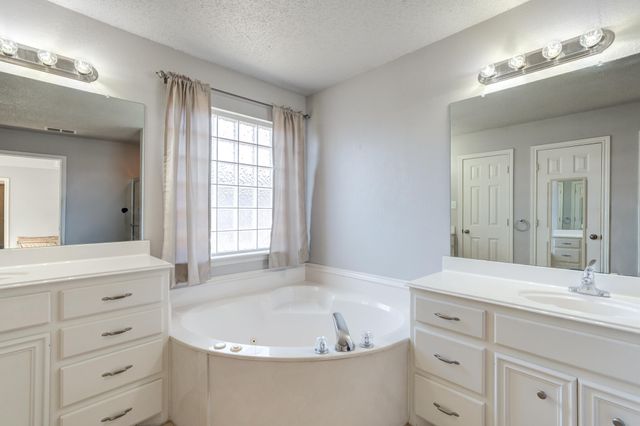 1004 Oshkosh Avenue, Lubbock, TX 79416