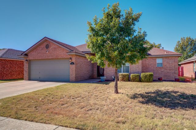 1004 Oshkosh Avenue, Lubbock, TX 79416