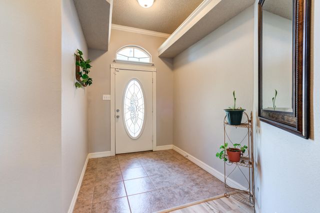 1004 Oshkosh Avenue, Lubbock, TX 79416