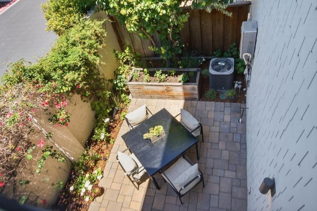 1081 Interlaken Terrace, Sunnyvale, CA 94089