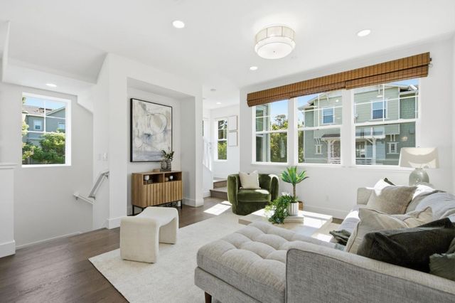 1081 Interlaken Terrace, Sunnyvale, CA 94089