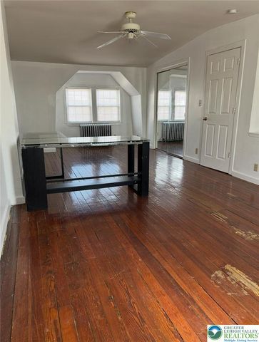 1120 Fullerton Avenue, Allentown City, PA 18102