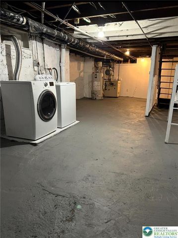 1120 Fullerton Avenue, Allentown City, PA 18102