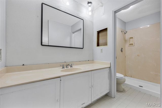 3 Newfield Court, Ballwin, MO 63011