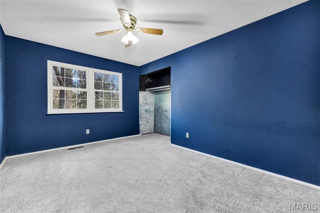 3 Newfield Court, Ballwin, MO 63011