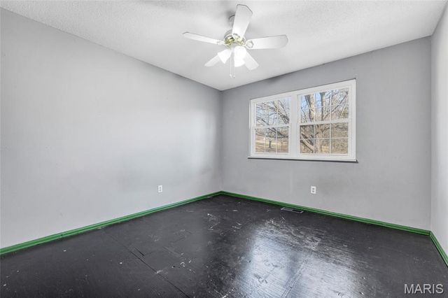 3 Newfield Court, Ballwin, MO 63011