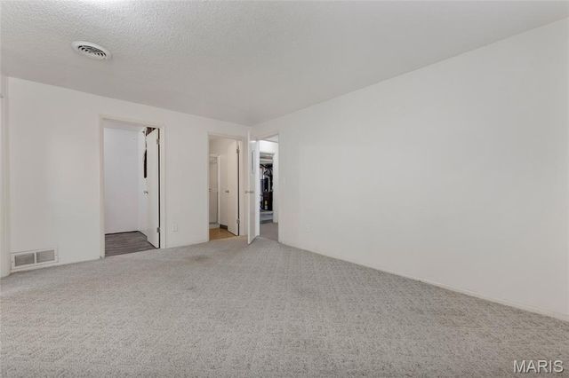 3 Newfield Court, Ballwin, MO 63011