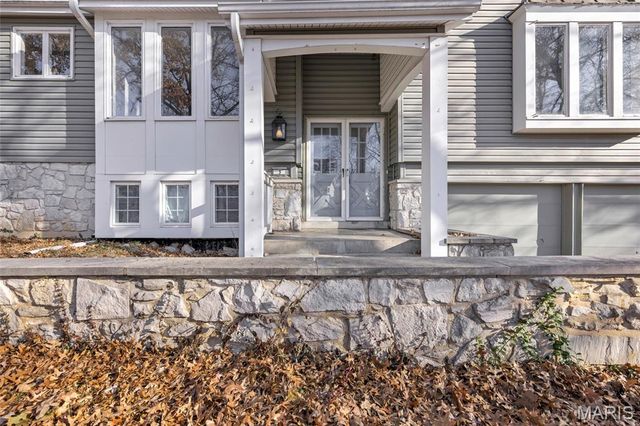 3 Newfield Court, Ballwin, MO 63011