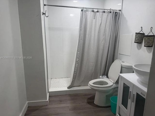 1501 NW 42nd St, Miami, FL 33142