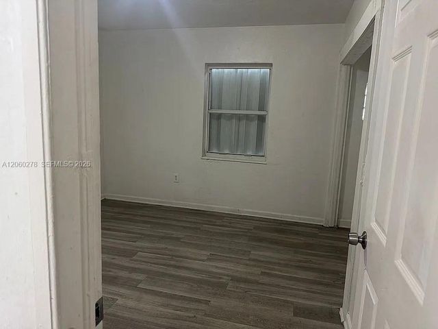 1501 NW 42nd St, Miami, FL 33142