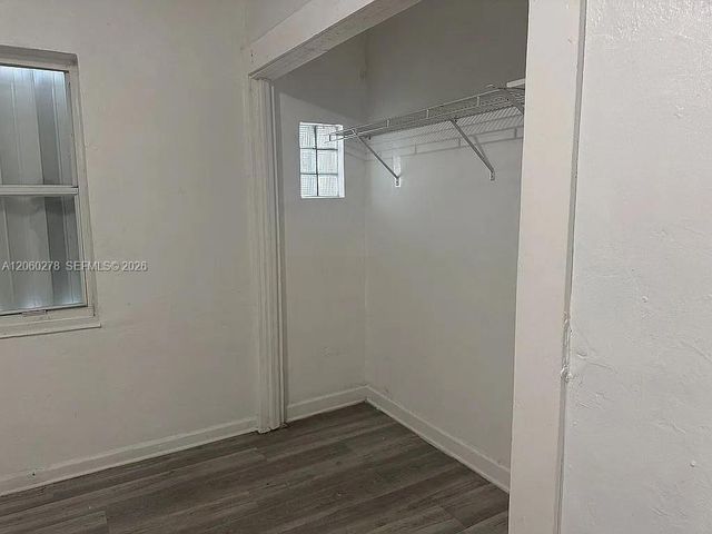 1501 NW 42nd St, Miami, FL 33142