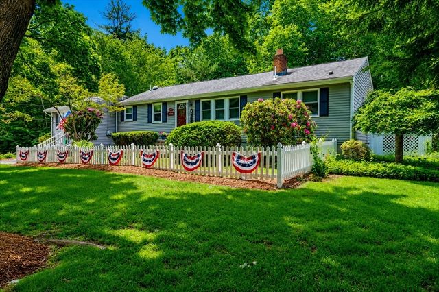 579 Walnut St, Bridgewater, MA 02324