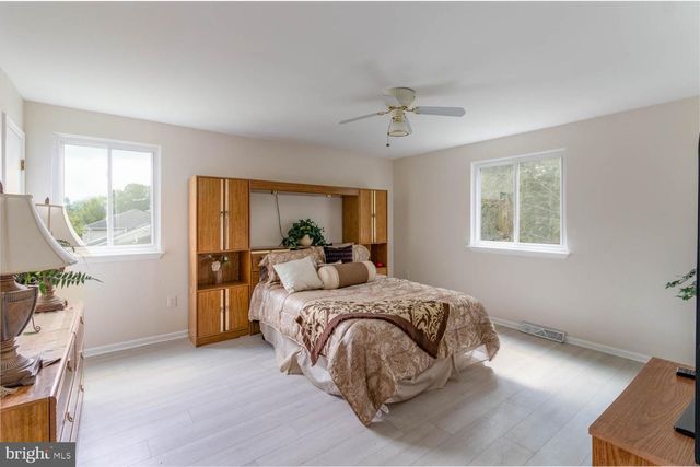 937 CALEDONIA ST, Philadelphia, PA 19128