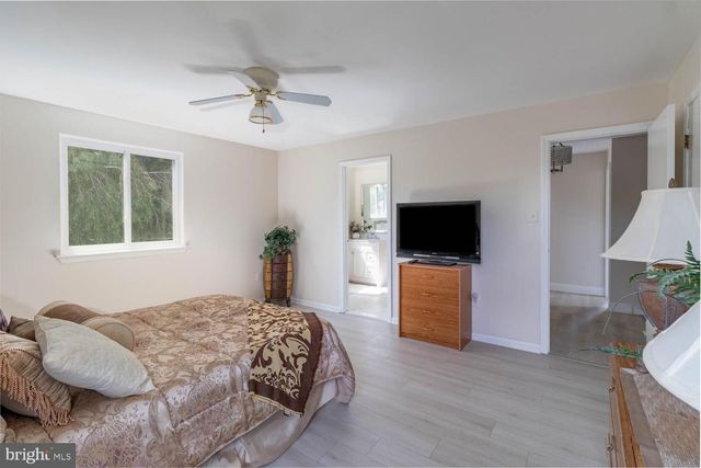 937 CALEDONIA ST, Philadelphia, PA 19128