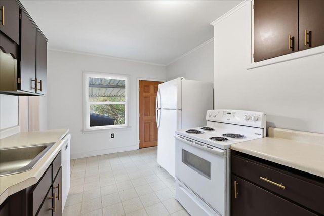2312 N Jefferson St, Spokane, WA 99205