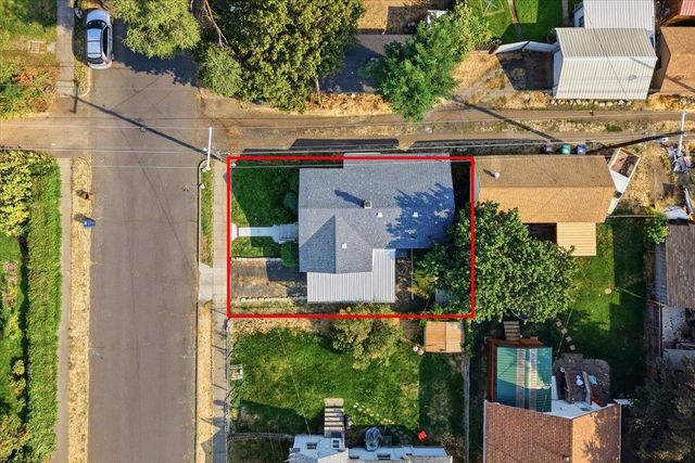2312 N Jefferson St, Spokane, WA 99205