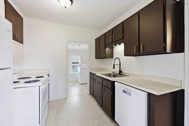 2312 N Jefferson St, Spokane, WA 99205