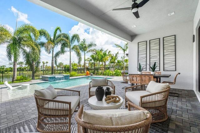 13066 Florida Crane Drive, Palm Beach Gardens, FL 33412