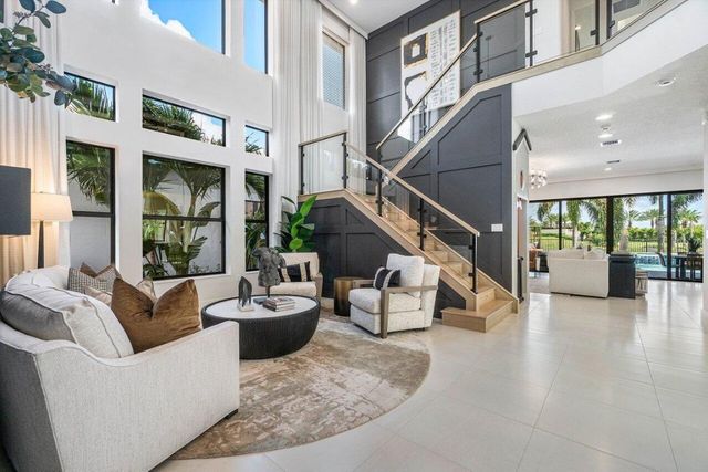 13066 Florida Crane Drive, Palm Beach Gardens, FL 33412