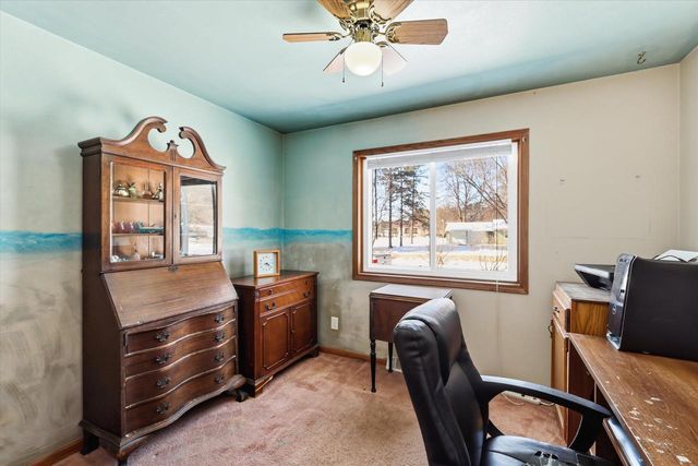 N5516 HILLSIDE DRIVE, Wild Rose, WI 54984
