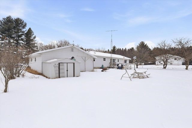 N5516 HILLSIDE DRIVE, Wild Rose, WI 54984