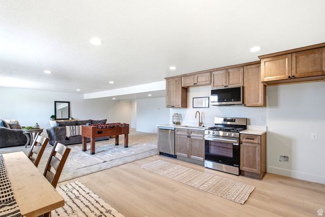 3031 W SOLACE ST, Syracuse, UT 84075