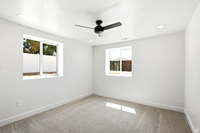 3031 W SOLACE ST, Syracuse, UT 84075