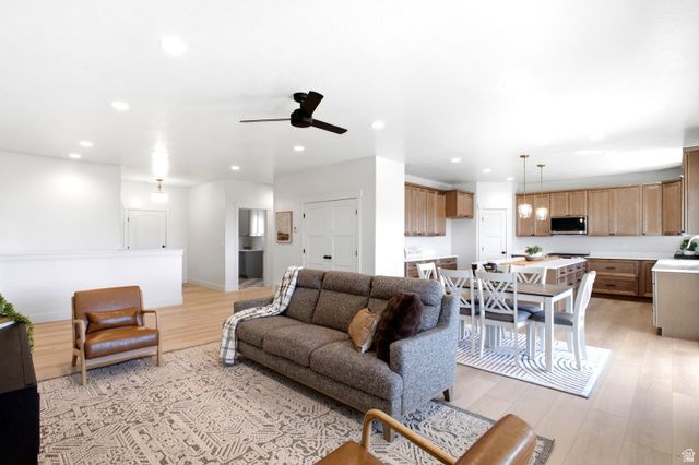 3031 W SOLACE ST, Syracuse, UT 84075