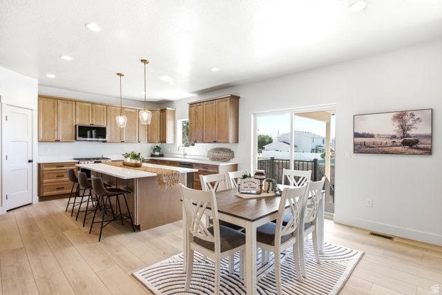 3031 W SOLACE ST, Syracuse, UT 84075