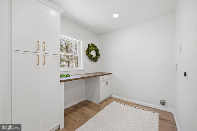 339 ZION RD, Egg Harbor Township, NJ 08234