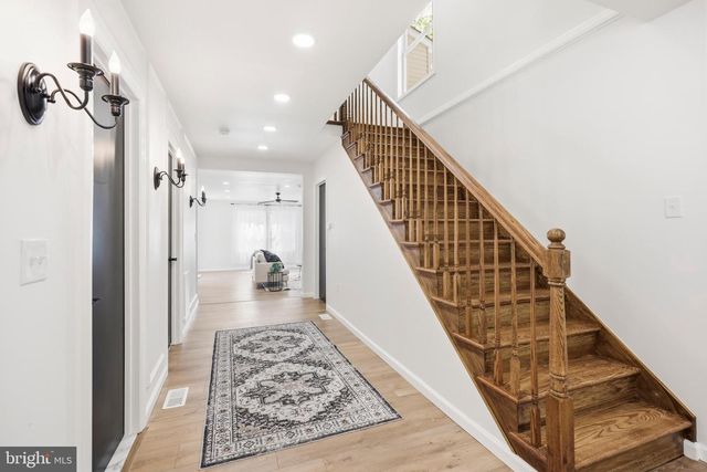 339 ZION RD, Egg Harbor Township, NJ 08234
