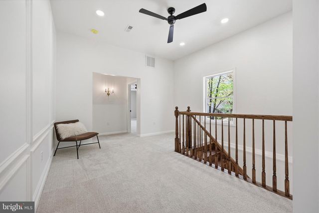 339 ZION RD, Egg Harbor Township, NJ 08234