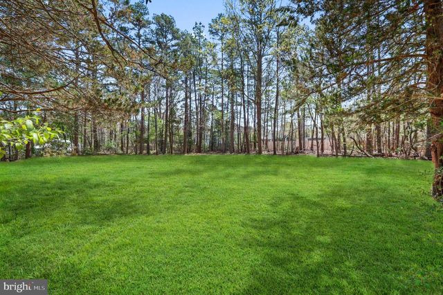 339 ZION RD, Egg Harbor Township, NJ 08234