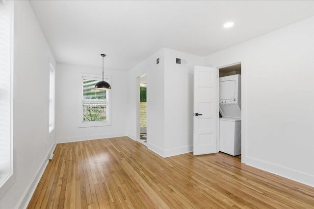 421 E JENNINGS Street, Tallahassee, FL 32301