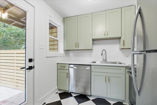 421 E JENNINGS Street, Tallahassee, FL 32301