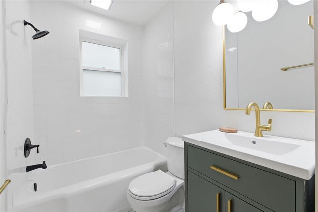 421 E JENNINGS Street, Tallahassee, FL 32301