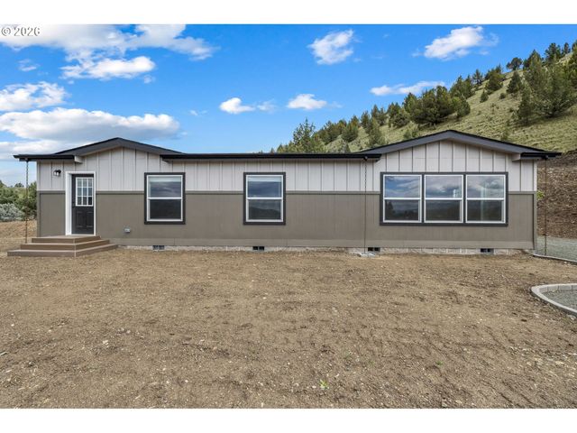 92699 HIDDEN HILLS Ln, John Day, OR 97845