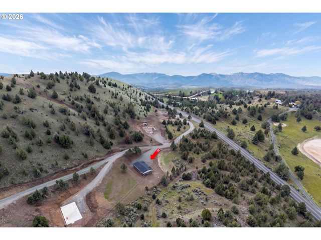 92699 HIDDEN HILLS Ln, John Day, OR 97845