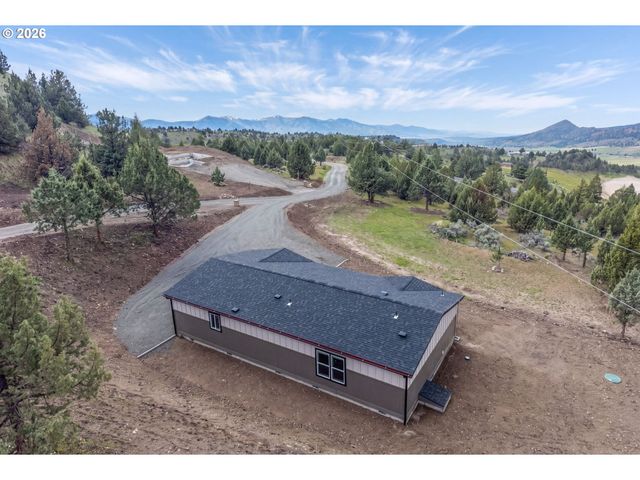92699 HIDDEN HILLS Ln, John Day, OR 97845