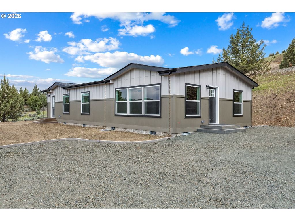 92699 HIDDEN HILLS Ln, John Day, OR 97845