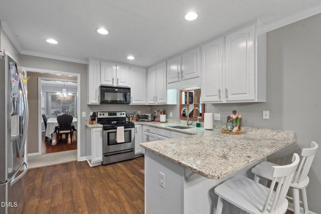 262 Clayton Pointe Drive, Clayton, NC 27520