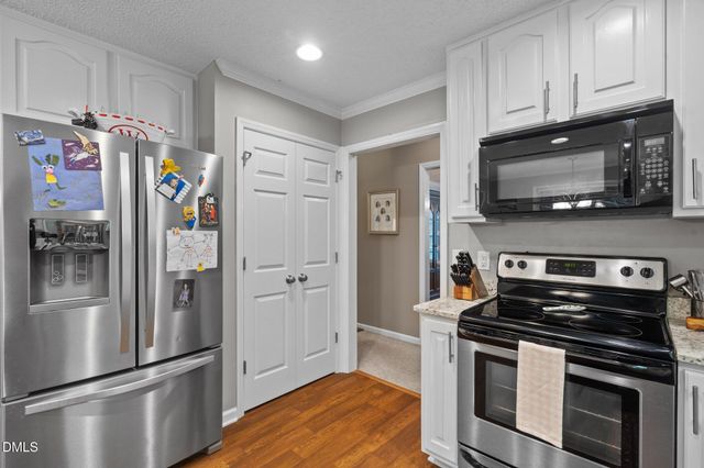 262 Clayton Pointe Drive, Clayton, NC 27520