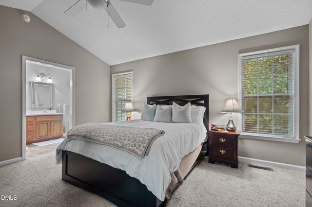 262 Clayton Pointe Drive, Clayton, NC 27520